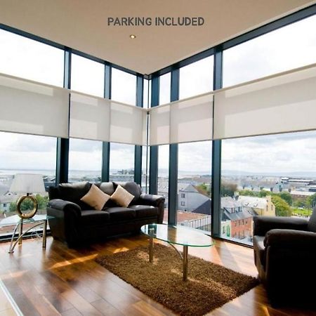 גלוואיי The Western Citypoint Apartments מראה חיצוני תמונה
