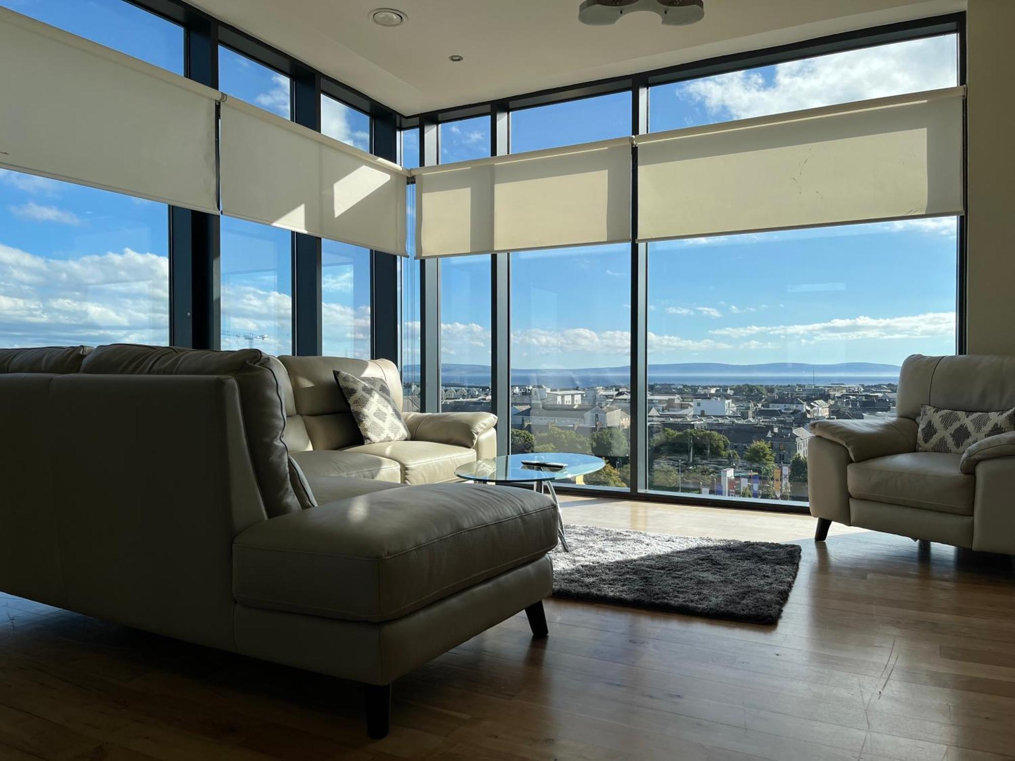 גלוואיי The Western Citypoint Apartments מראה חיצוני תמונה