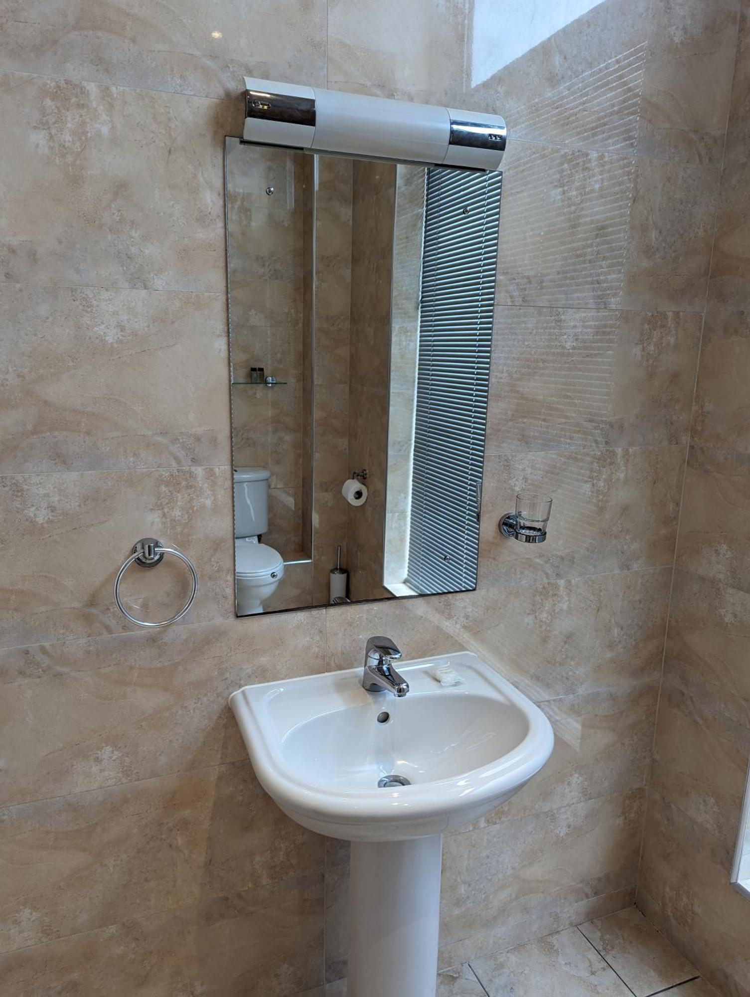 גלוואיי The Western Citypoint Apartments מראה חיצוני תמונה