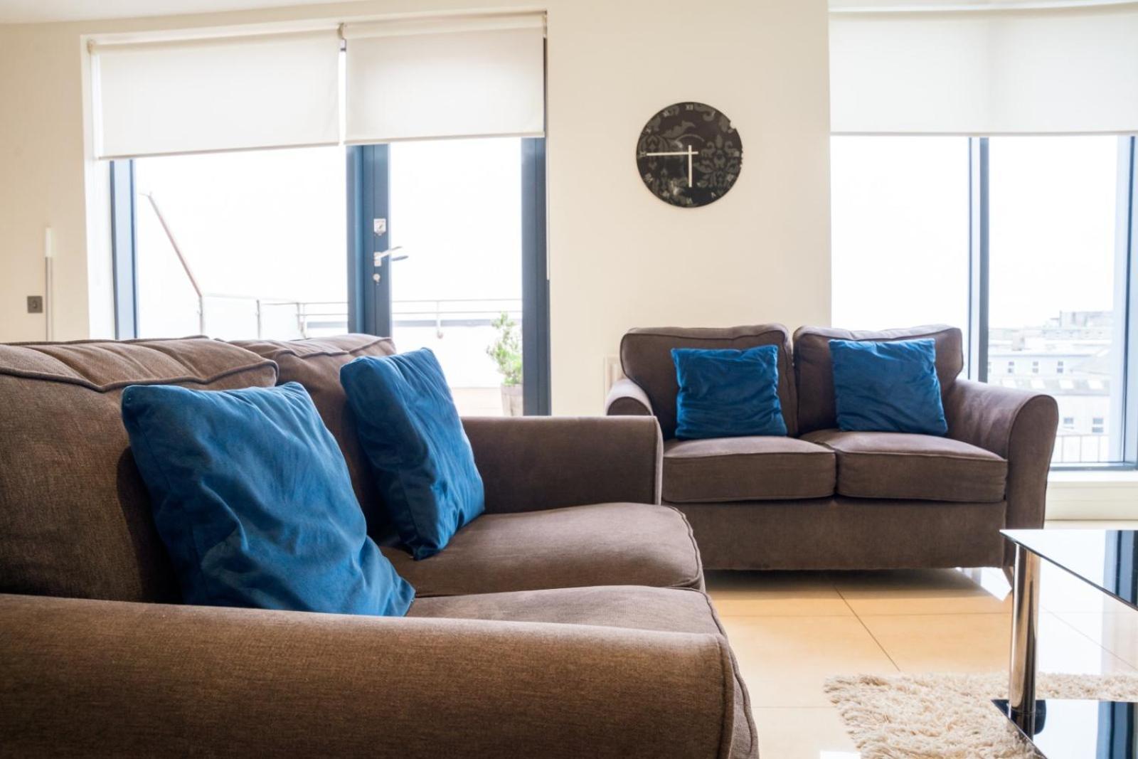 גלוואיי The Western Citypoint Apartments מראה חיצוני תמונה