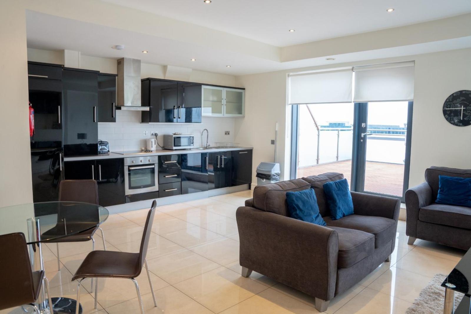 גלוואיי The Western Citypoint Apartments מראה חיצוני תמונה