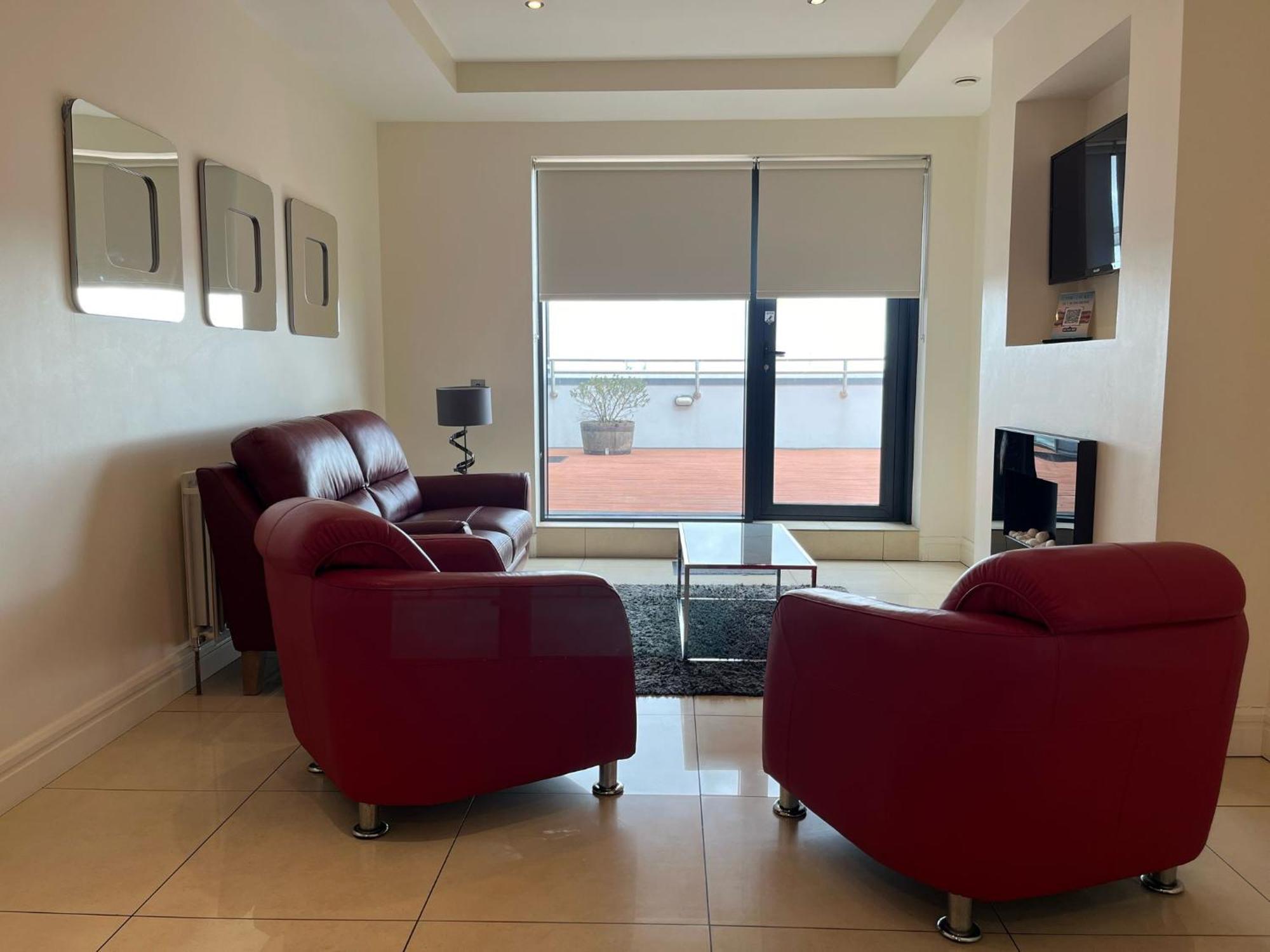 גלוואיי The Western Citypoint Apartments מראה חיצוני תמונה