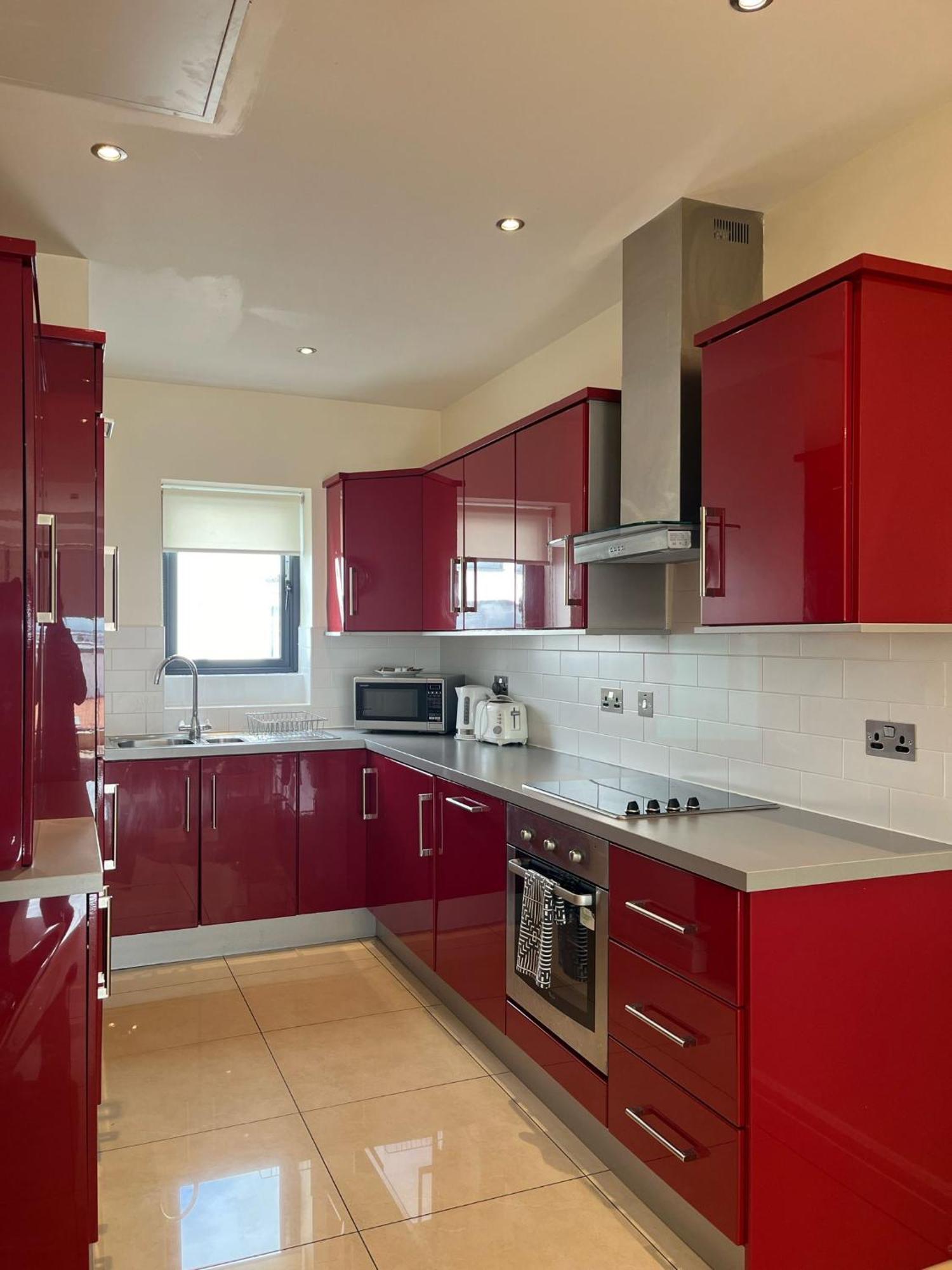 גלוואיי The Western Citypoint Apartments מראה חיצוני תמונה