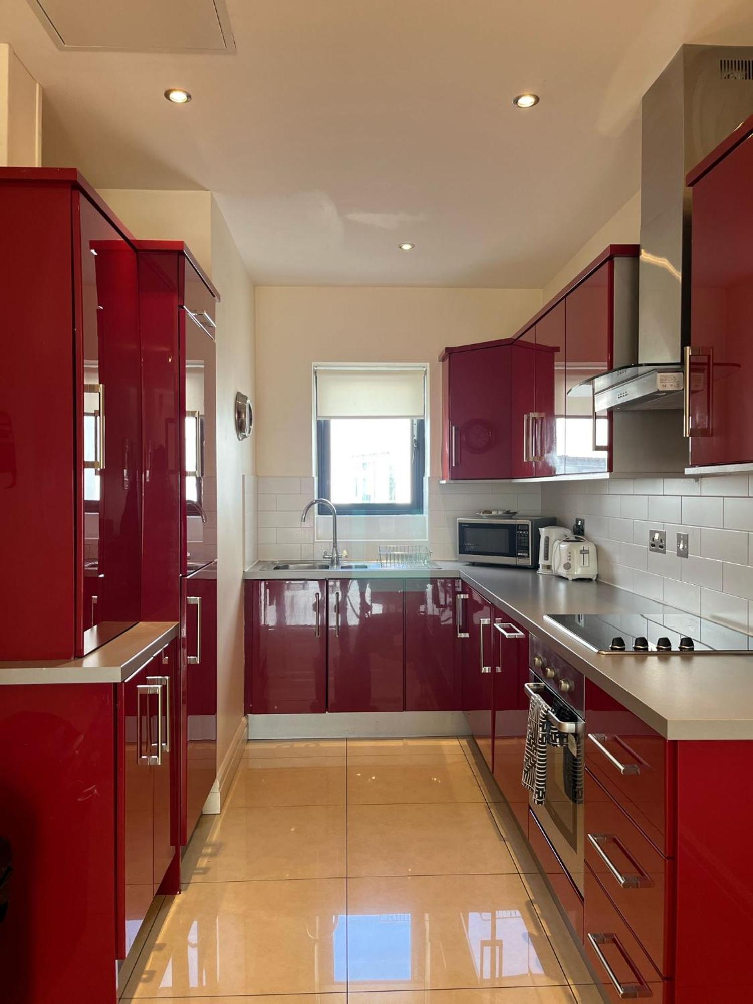 גלוואיי The Western Citypoint Apartments מראה חיצוני תמונה